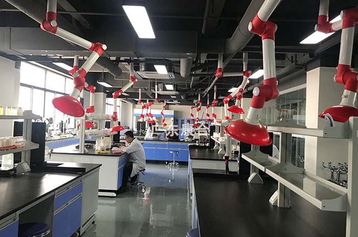 实验室设备 / Laboratory Equipment